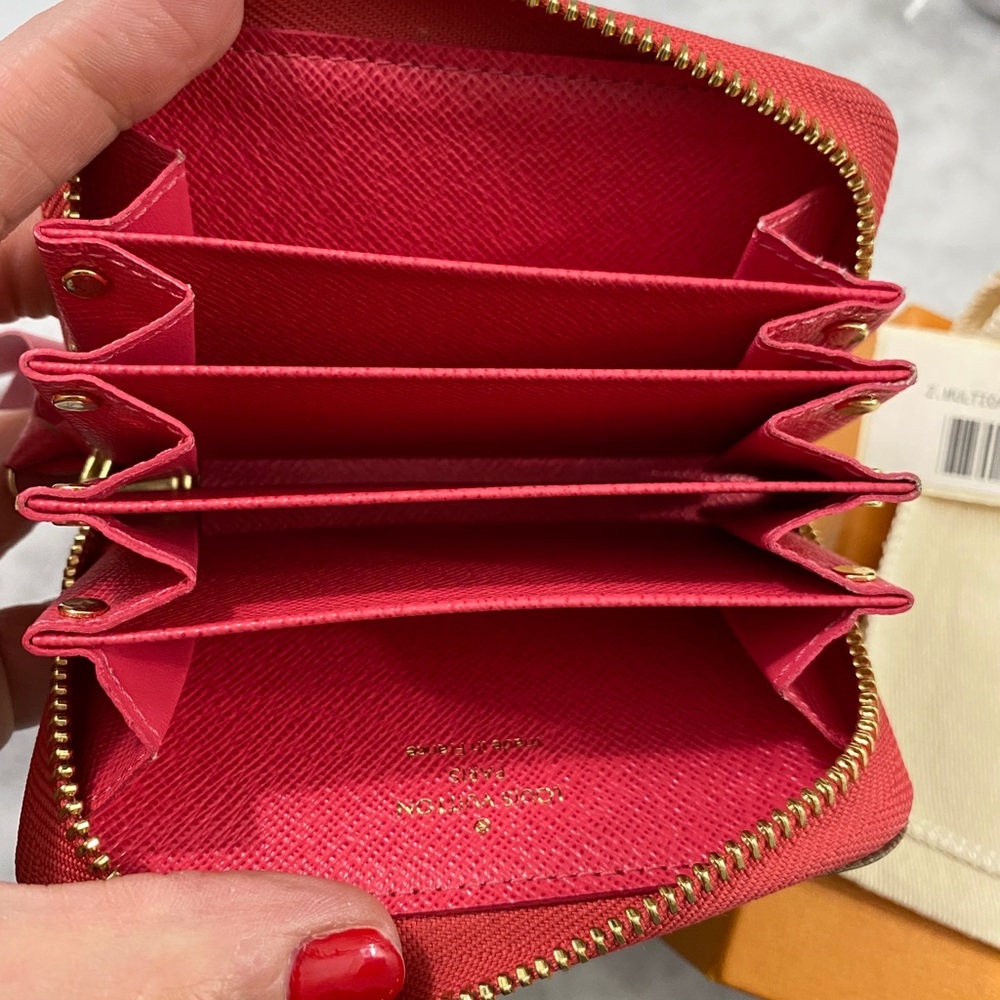 Louis Vuitton Zippy Multicartes Corail - Picture 12 of 15
